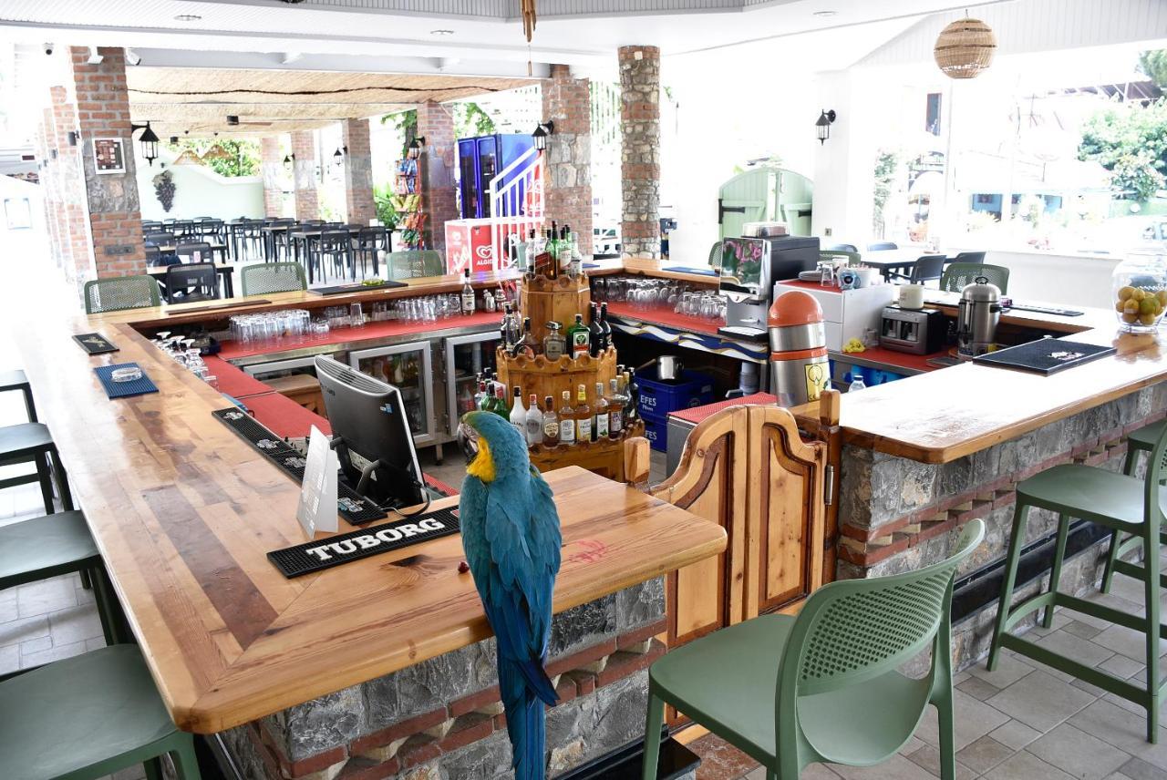 魔幻郁金香酒店 厄吕代尼兹 外观 照片